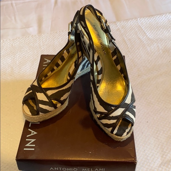 Wedge sandals - Picture 6 of 7